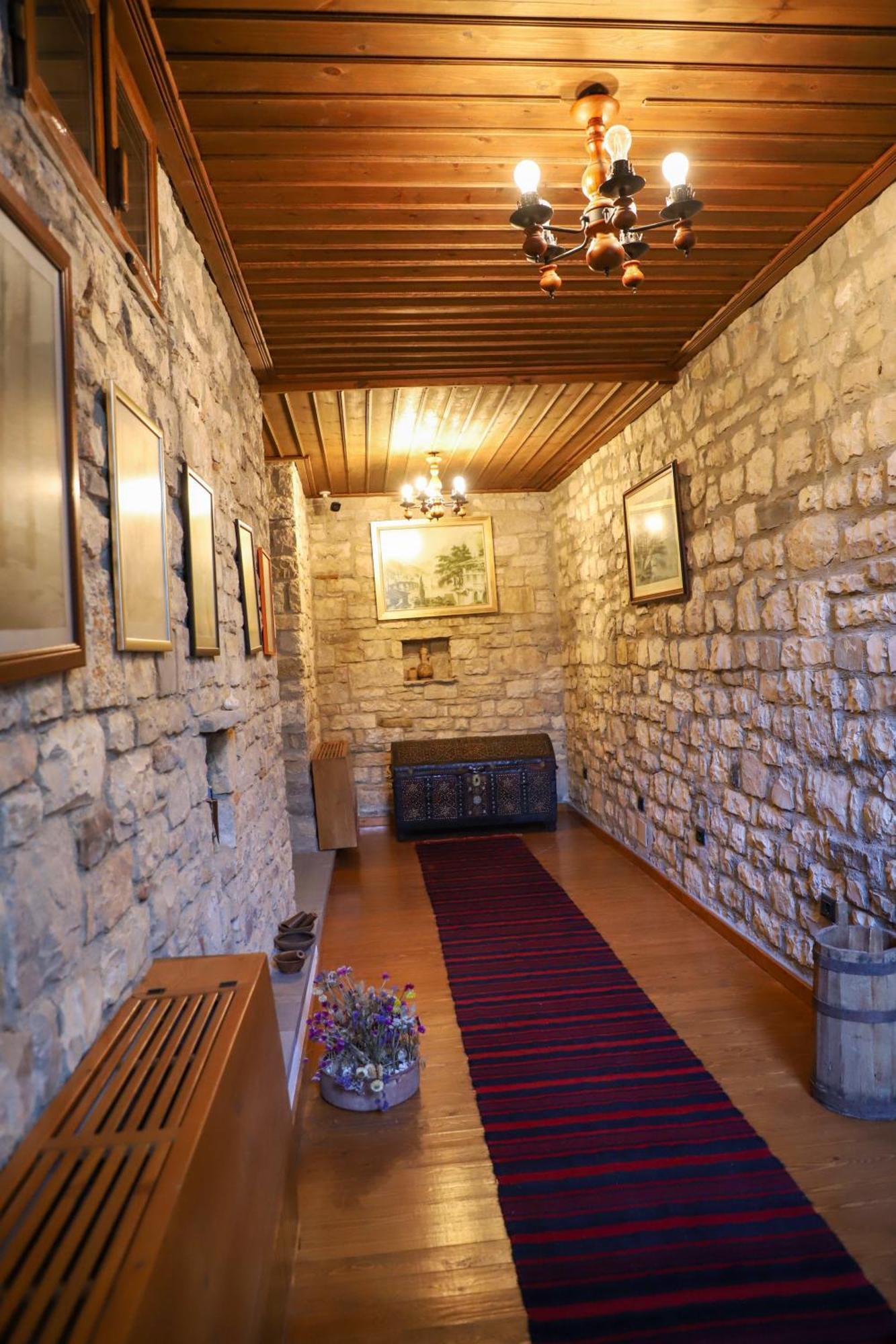 Villa Oda Tomori Berat Exterior photo